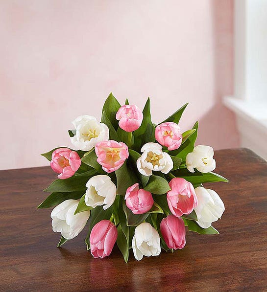Sweet Spring 15-Stem Tulip Bouquet